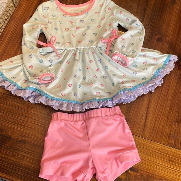 Love & Grow clothing - Candy Hearts set size 4T - Picture 1 of 6